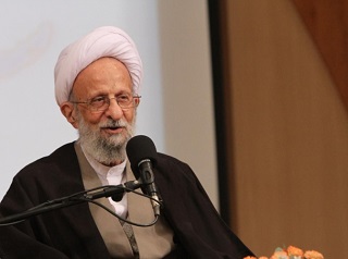 سیاستمداران سکولار درصدد کنارزدن رقبا برای روی کار آمدن خودشان هستند