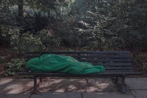 گزارش تلخ گاردین از تن‌فروشی پناهندگان ایرانی در آلمان